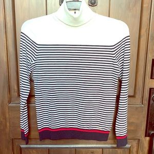 ✨🆕 Ladies Tommy Hilfiger Striped Turtleneck✨